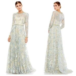 Mac Duggal Jewel Neckline Sequin Lace Formal Dress Size 8 NWT